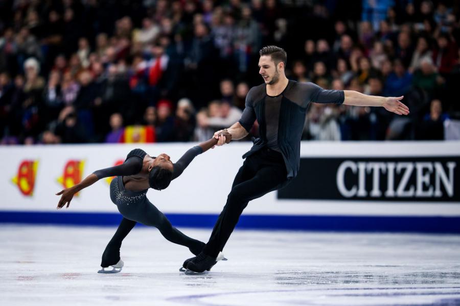 Vanessa James and Morgan Cipres (FRA) EFSC 2019(c)International Skating Union (ISU) 1087954650