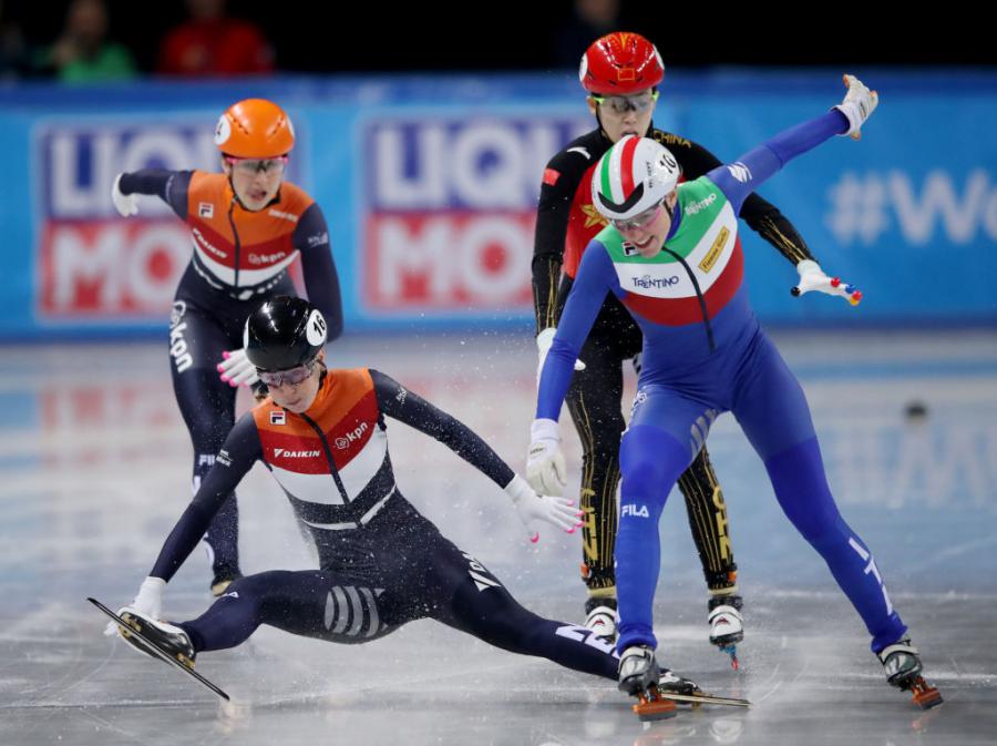 Lara van Ruijven (NED) Martina Valcepina (ITA) WSTSSC 2019©ISU 1134702054