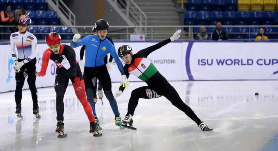 WCSTSS KAZ Samuel Girard (CAN), Shaoang Liu (HUN) Abzal Azhgaliyev (KAZ) 2018©International Skating Union (ISU) 1070414252